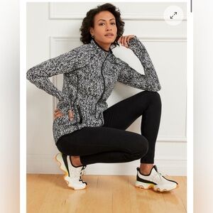 T by Talbots Performance Jacket - Black & White - Size Medium